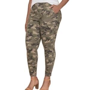 Lane Bryant Ultra High Rise Camo Skinny Pants - 26